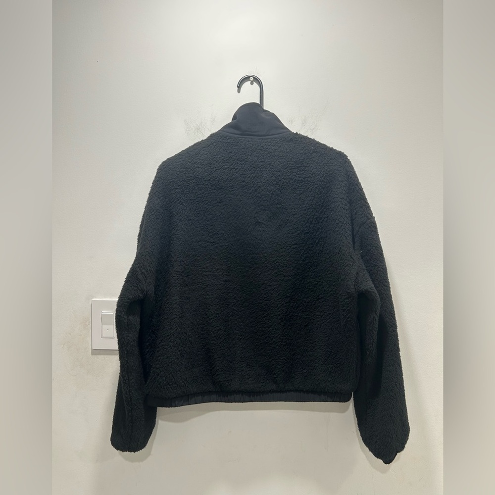 Vuori Cozy Sherpa Popover - Picture 5 of 5